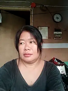 Snapshot of lickmepussy21 chatting on November 28, 9:50 pm lickmepussy21 online show from November 28, 9:50 pm