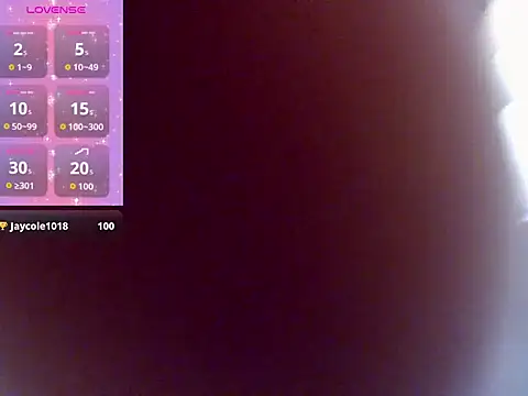 Snapshot of _Bellatrixy_ chatting on June 9, 7:36 pm Bellatrixy online show from June 9, 7:36 pm