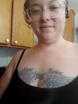 julimonroe online show from February 20, 3:01 am