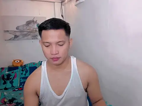 xSebastian19 online show from May 7, 10:09 am