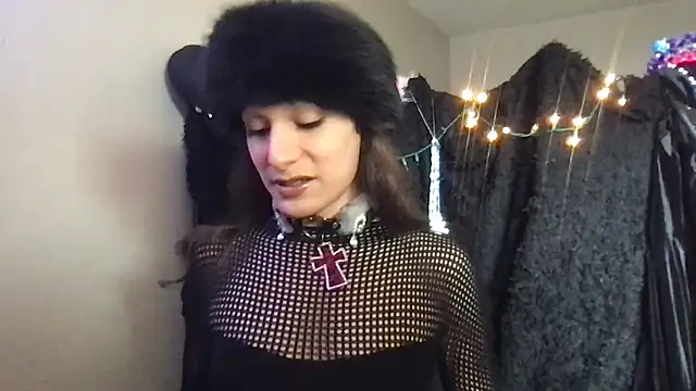 spoilbadkittynow online show from February 16, 6:59 pm