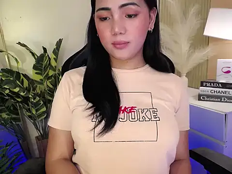 Snapshot of Martha_pookerxxx chatting on January 12, 2:45 am Martha pookerxxx online show from January 12, 2:45 am