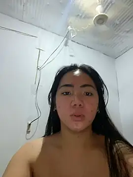 Snapshot of Martha_pookerxxx chatting on February 1, 12:18 am Martha pookerxxx online show from February 1, 12:18 am