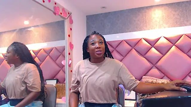 DanielaDuff online show from February 14, 7:32 pm