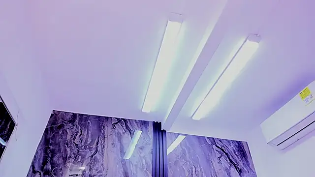 HellenJohansson online show from January 18, 12:42 pm