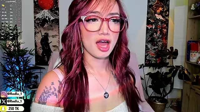 Redlu 1 online show from January 15, 2:49 am