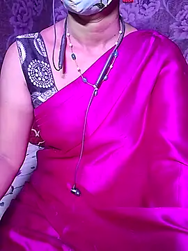 Snapshot of XBHUUME chatting on October 6, 4:59 pm XBHUUME online show from October 6, 4:59 pm