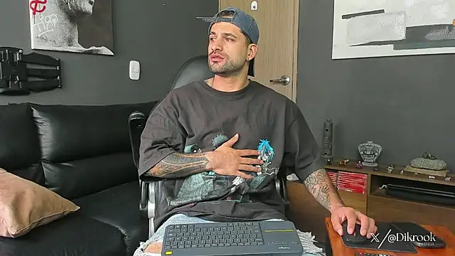 Davevilboy online show from November 11, 12:38 pm