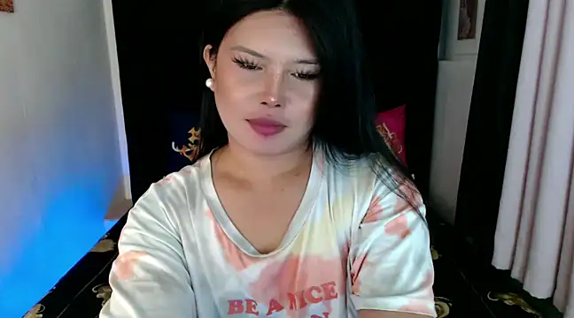 Snapshot of Angelic_Fuckerxxx chatting on February 3, 12:03 pm Angelic Fuckerxxx online show from February 3, 12:03 pm