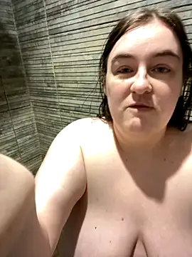 Rebecca Summer online show from October 2, 2:40 am