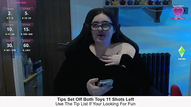 Rebecca Summer online show from February 4, 6:47 pm