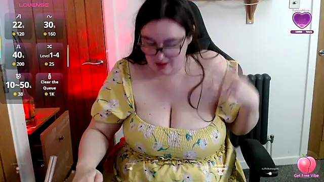 Rebecca Summer online show from May 8, 5:57 am