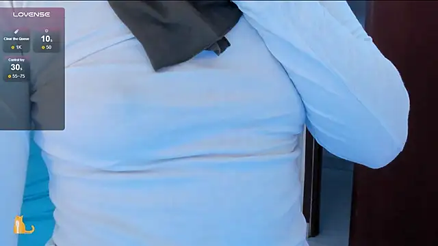 MatchedEyebrow online show from December 13, 9:52 pm