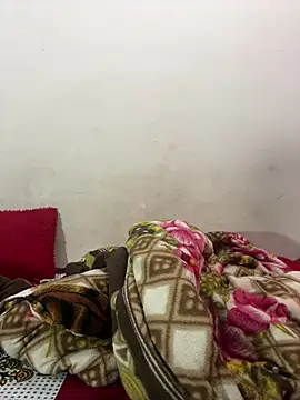 Snapshot of katrina_0143 chatting on January 13, 6:59 pm katrina 0143 online show from January 13, 6:59 pm