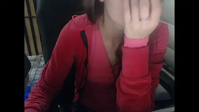 Snapshot of Laco-cO chatting on January 4, 4:00 pm Laco-cO online show from January 4, 4:00 pm