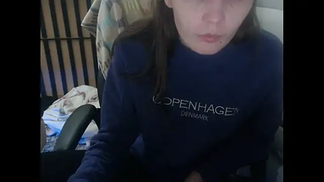 Snapshot of Laco-cO chatting on January 5, 9:36 pm Laco-cO online show from January 5, 9:36 pm