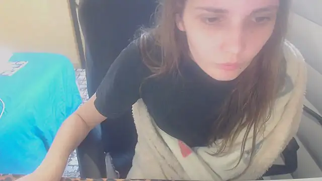 Snapshot of Laco-cO chatting on November 7, 9:31 am Laco-cO online show from November 7, 9:31 am