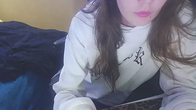 Snapshot of Laco-cO chatting on November 30, 6:45 pm Laco-cO online show from November 30, 6:45 pm