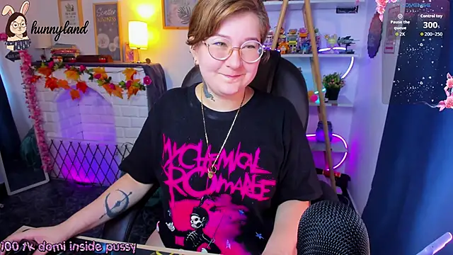 HunnyyLove online show from February 16, 3:08 pm