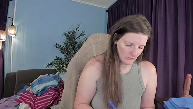 Kelly Carolina online show from April 22, 11:34 am