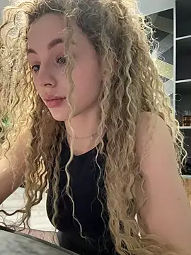 Camilla Railian online show from January 27, 4:11 pm