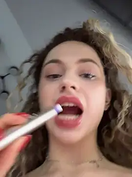 Camilla Railian online show from February 13, 10:22 pm