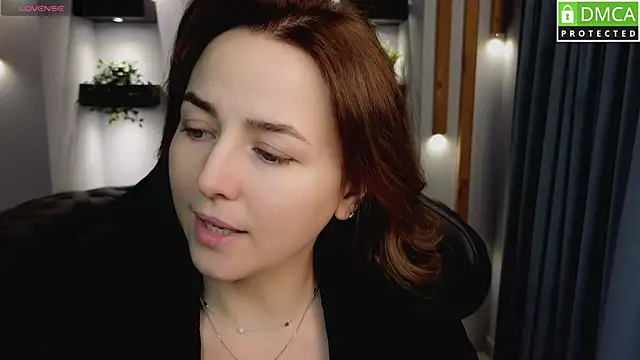 Snapshot of Mira_Mermayd chatting on February 5, 8:21 am Mira Mermayd online show from February 5, 8:21 am