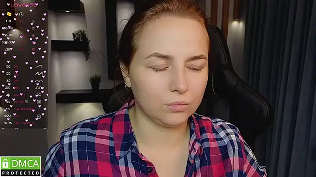 Snapshot of Mira_Mermayd chatting on September 18, 10:17 am Mira Mermayd online show from September 18, 10:17 am