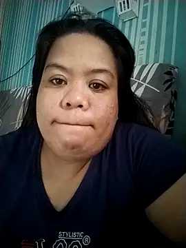 Snapshot of xxsweetshybabe chatting on October 17, 5:10 am xxsweetshybabe online show from October 17, 5:10 am