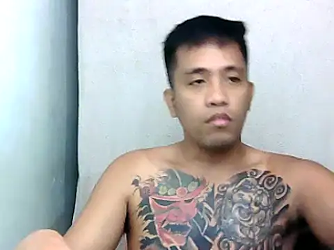 Snapshot of Thyler08 chatting on December 2, 4:09 am Thyler08 online show from December 2, 4:09 am