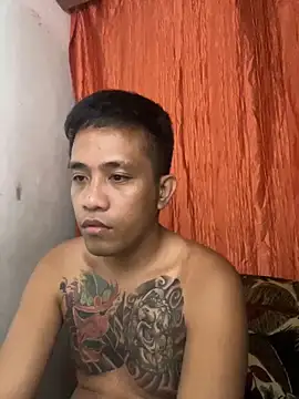 Snapshot of Thyler08 chatting on March 15, 3:59 pm Thyler08 online show from March 15, 3:59 pm