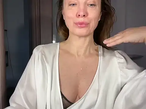 RachellAmazing online show from March 1, 7:32 am