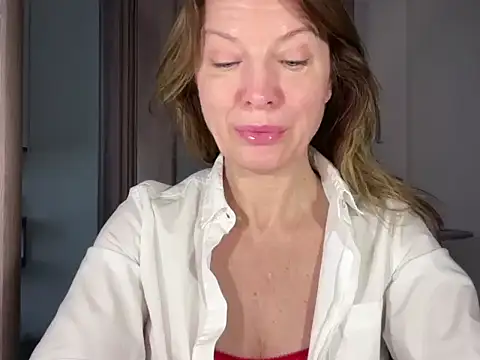 RachellAmazing online show from March 8, 7:23 am