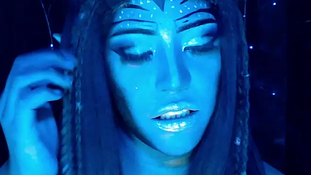 Snapshot of xPATRICIA_ARDEN_AVATAR chatting on November 7, 8:47 am xPATRICIA ARDEN AVATAR online show from November 7, 8:47 am