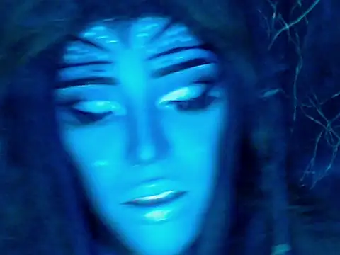 Snapshot of xPATRICIA_ARDEN_AVATAR chatting on November 29, 10:07 am xPATRICIA ARDEN AVATAR online show from November 29, 10:07 am