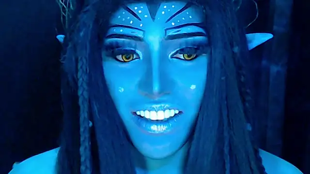 Snapshot of xPATRICIA_ARDEN_AVATAR chatting on December 5, 10:02 am xPATRICIA ARDEN AVATAR online show from December 5, 10:02 am