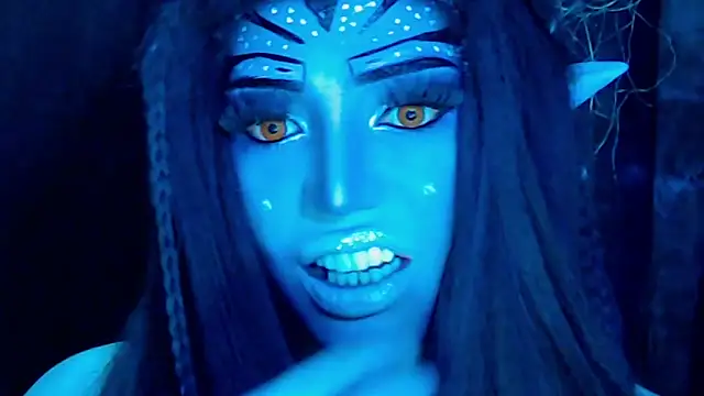 Snapshot of xPATRICIA_ARDEN_AVATAR chatting on December 14, 10:20 am xPATRICIA ARDEN AVATAR online show from December 14, 10:20 am