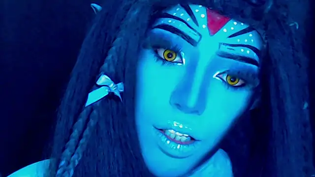 Snapshot of xPATRICIA_ARDEN_AVATAR chatting on January 18, 2:32 pm xPATRICIA ARDEN AVATAR online show from January 18, 2:32 pm