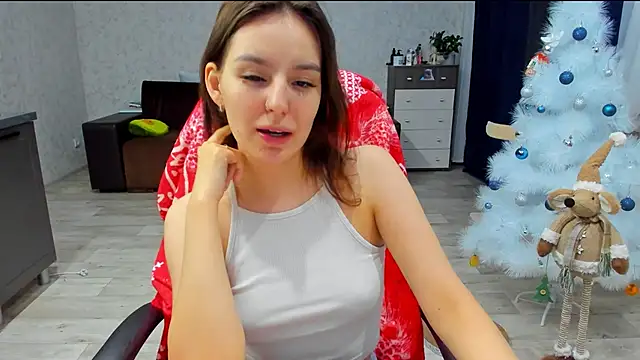 Snapshot of c_arina_x chatting on January 12, 6:16 pm c arina x online show from January 12, 6:16 pm