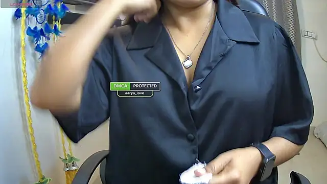 avav love online show from March 15, 11:16 am