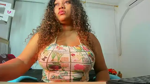 Lunastar02 online show from September 21, 4:41 pm