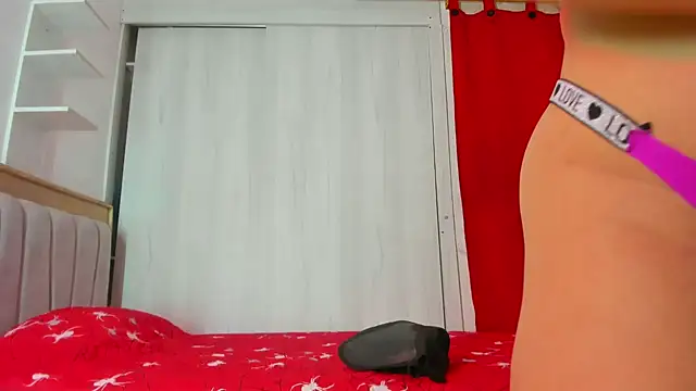 Lunastar02 online show from January 9, 2:14 am