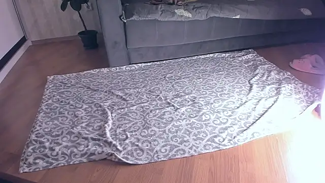 Jessica Rubatte online show from December 5, 1:09 pm