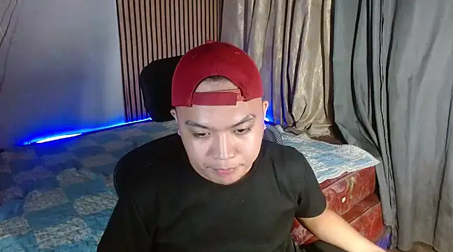 xsweetasian69x online show from January 14, 4:40 pm