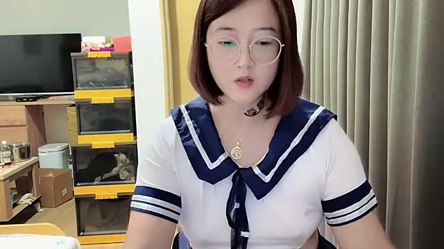 Snapshot of Tw_Angellovers chatting on October 10, 2:16 pm Tw Angellovers online show from October 10, 2:16 pm