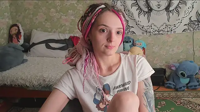 Snapshot of Cutie_Adelia chatting on July 9, 10:08 am Cutie Adelia online show from July 9, 10:08 am