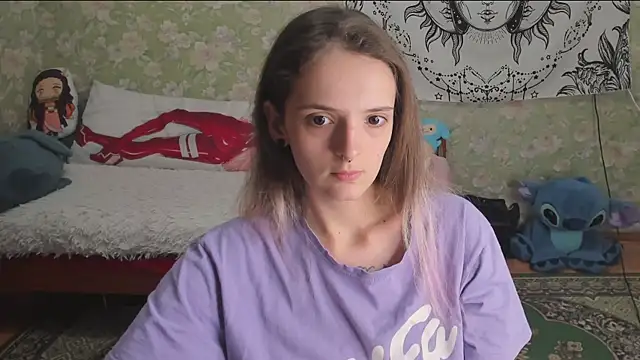 Snapshot of Cutie_Adelia chatting on July 21, 11:34 am Cutie Adelia online show from July 21, 11:34 am