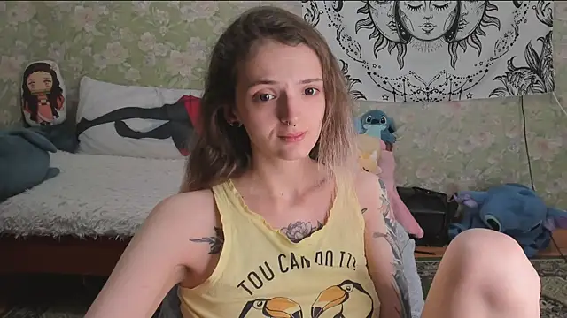 Snapshot of Cutie_Adelia chatting on July 25, 11:08 am Cutie Adelia online show from July 25, 11:08 am
