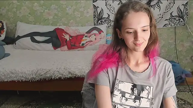 Snapshot of Cutie_Adelia chatting on July 28, 3:21 pm Cutie Adelia online show from July 28, 3:21 pm