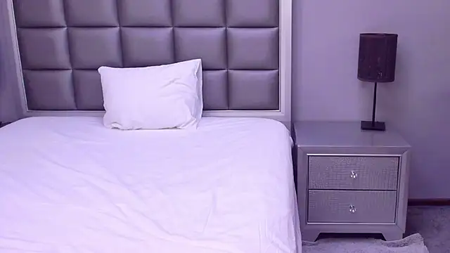 HellennSweet online show from February 6, 5:14 am